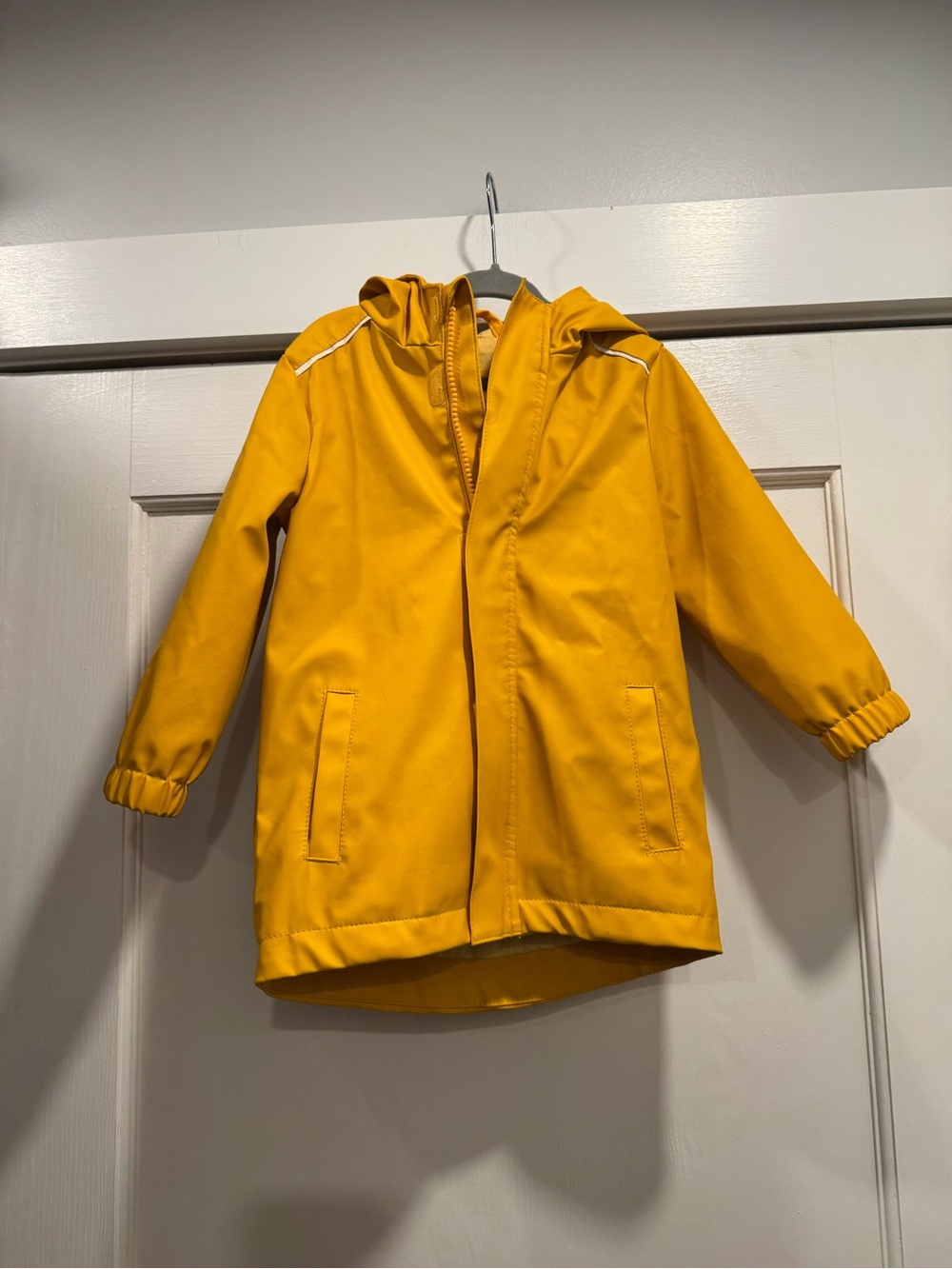 Cat & Jack Toddler Unisex Yellow Raincoat 2T  Rain jacket summer travel outdoor